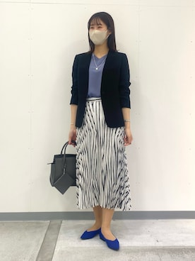「サックスブルー」｜「アイテム（ノーカラージャケット）」を使った、anさん（レディース・164cm）の春コーディネート