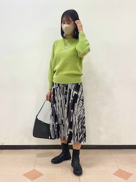 「ピスタチオ」｜「アイテム（アクセサリー）」を使った、anさん（レディース・164cm）の冬コーディネート
