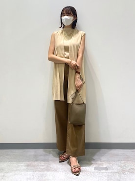「インディヴィ」｜「アイテム（ベスト）」を使った、anさん（レディース・164cm）の秋コーディネート