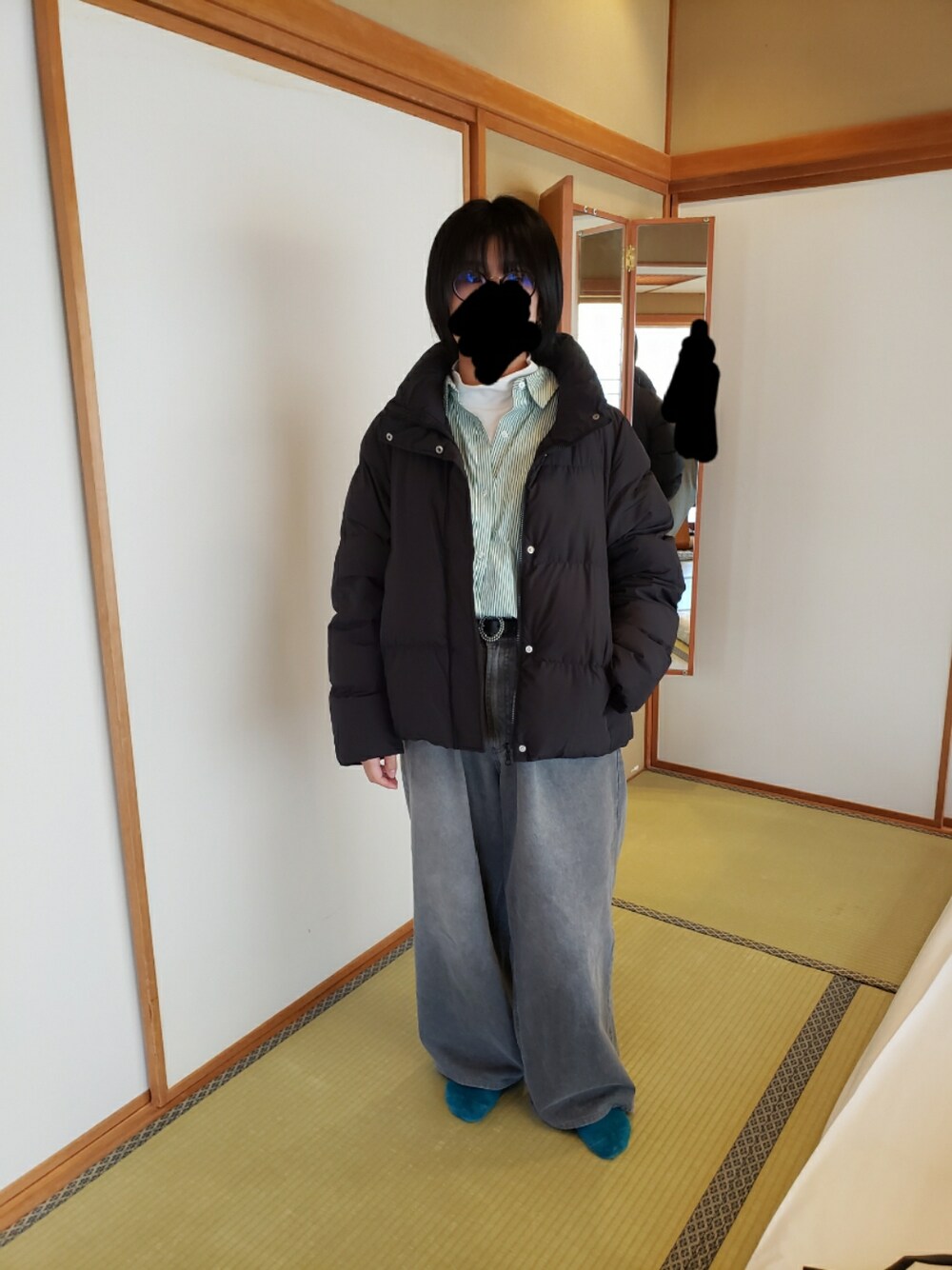 「GUのアイテム（ダウンジャケット/コート、ブラック系）」を使った、yukifashioさん（レディース・153cm）の秋コーディネートの1枚目の写真