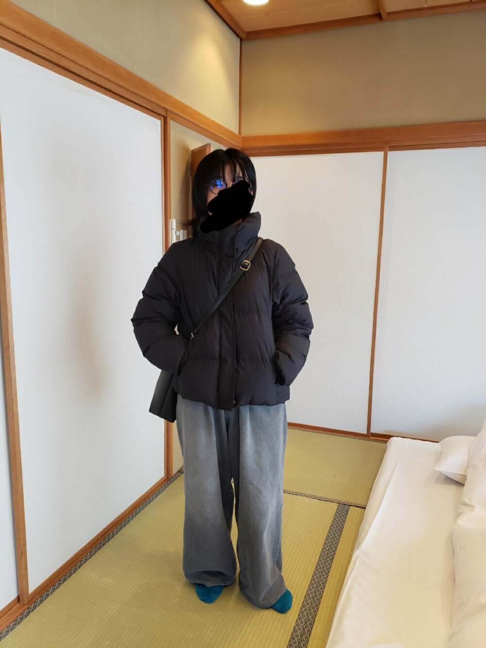 「GUのアイテム（ダウンジャケット/コート、ブラック系）」を使った、yukifashioさん（レディース・153cm）の秋コーディネートの1枚目の写真