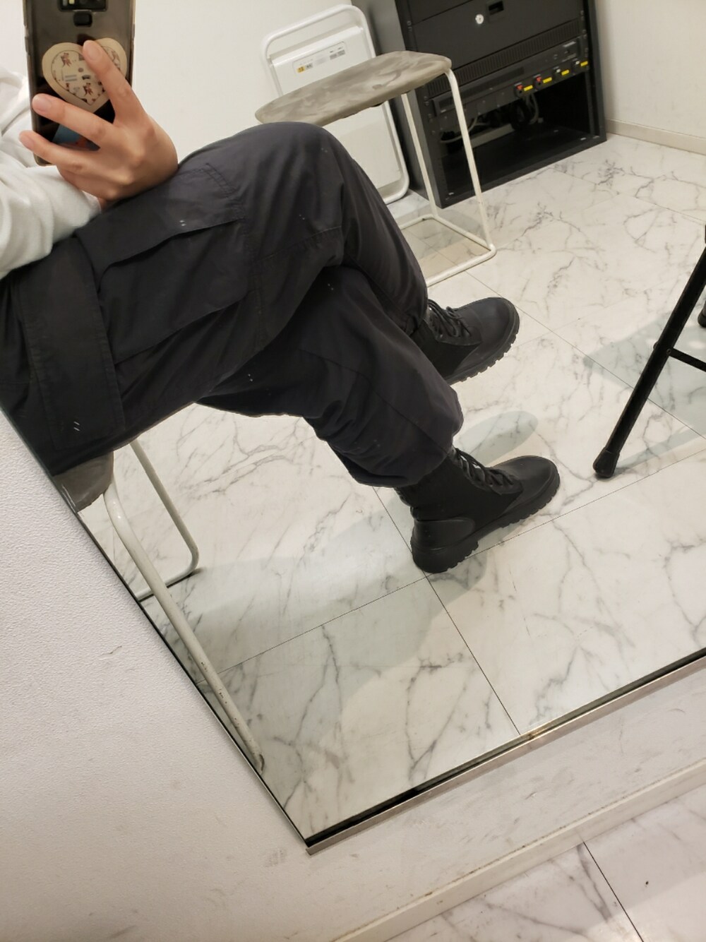「VVICONのアイテム（ブーツ、ブラック系）」を使った、yukifashioさん（レディース・153cm）の冬コーディネートの1枚目の写真