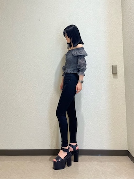 丸山幾世子さん（レディース・168cm）の夏コーディネート