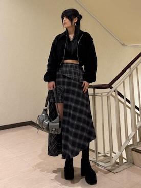 「アイテム（ブルゾン）」を使った、丸山幾世子さん（レディース・168cm）の秋コーディネート