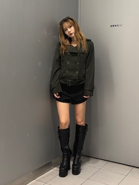 「MURUA（ムルーア）のアイテム（パンツ）」を使った、本田莉央奈さん（レディース・158cm）の秋コーディネート