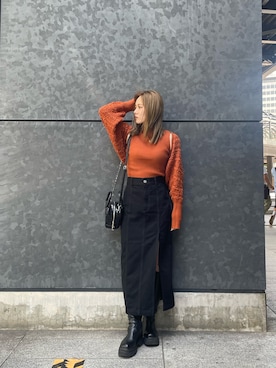 「MURUA（ムルーア）のアイテム（ボストンバッグ）」を使った、本田莉央奈さん（レディース・158cm）の秋コーディネート