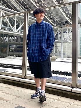 「YUYA × BeAMS DOT（ユウヤバイビームスドット）のアイテム（その他パンツ）」を使った、YUYAさん（メンズ・171cm）の春コーディネート