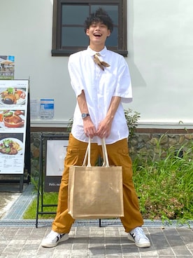「GU（ジーユー）のアイテム（Tシャツ/カットソー、ホワイト系）」を使った、YUYAさん（メンズ・172cm）の夏コーディネート