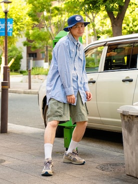 「Levi's（リーバイス）のアイテム（カーゴパンツ、グリーン系）」を使った、YUYAさん（メンズ・172cm）の夏コーディネート