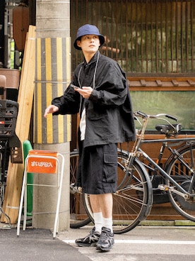 「NEW BALANCE（ニューバランス）のML860/XD（スニーカー）」を使った、YUYAさん（メンズ・171cm）の夏コーディネート