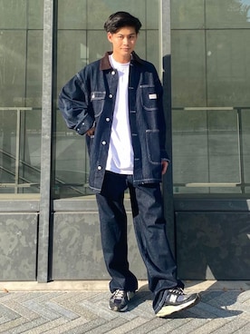 「MONO-MART（モノマート）のアイテム（デニムパンツ、ブルー系）」を使った、YUYAさん（メンズ・172cm）の秋コーディネート