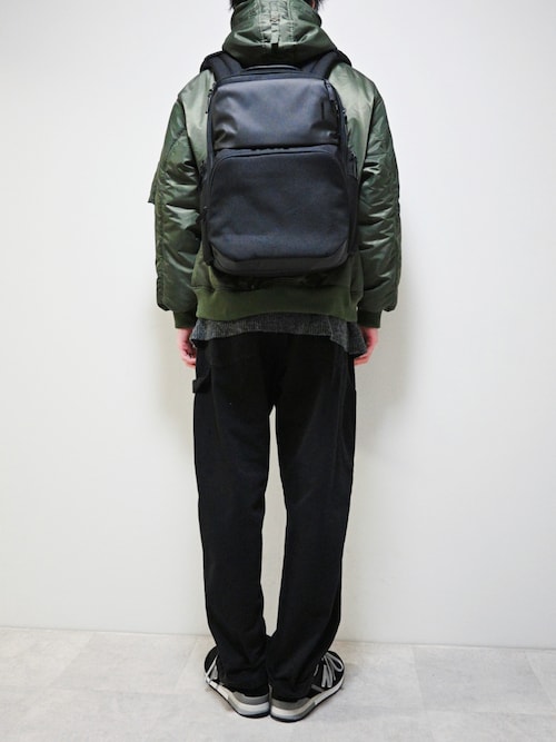 INCO100683-BLK Incase A R C Commuter Pack- Black（ビジネスバッグ