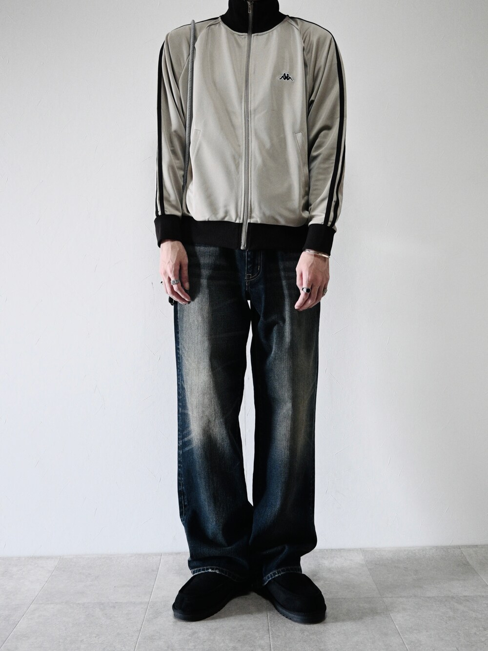 「EDWINのXV ワイドデニムパンツ（デニムパンツ、ブルー系）」を使った、ちょびさん（メンズ・184cm）の秋コーディネートの1枚目の写真