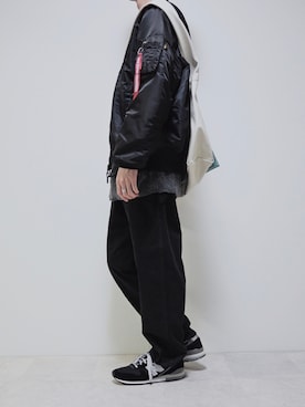 「ペインターパンツ」｜「アイテム（MA-1）」を使った、ちょびさん（メンズ・184cm）の冬コーディネート