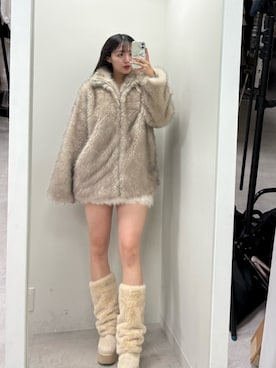 「アイテム（その他アウター）」を使った、Hinanoさん（レディース・167cm）の秋コーディネート