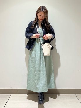 「ロングヘア」｜「アイテム（デニムジャケット）」を使った、noripiyoさん（レディース・163cm）の冬コーディネート