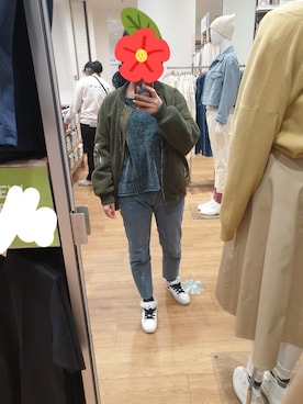 「アイテム（ライダースジャケット、グリーン系）」を使った、Elena30453724さん（レディース・158cm）の春コーディネート