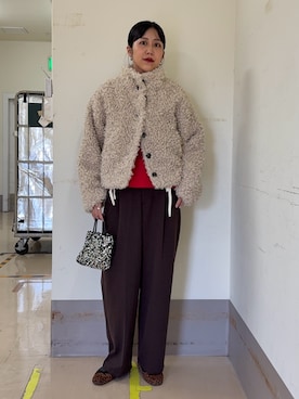 「アーバンリサーチ」｜「アイテム（その他アウター）」を使った、yuiさん（レディース・168cm）の冬コーディネート