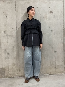 「SENSE OF PLACE by URBAN RESEARCH（センスオブプレイスバイアーバンリサーチ）のカーブデニム（デニムパンツ、ブルー系）」を使った、yuiさん（レディース・168cm）の冬コーディネート