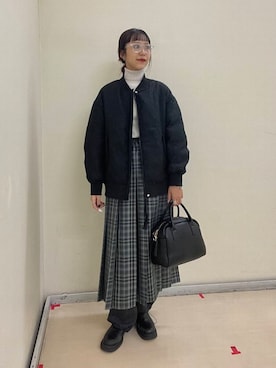 「アイテム（MA-1）」を使った、yuiさん（レディース・168cm）の秋コーディネート