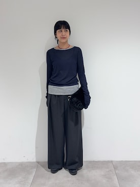 「SENSE OF PLACE by URBAN RESEARCH(センスオブプレイスバイアーバンリサーチ)のピンストライプルーズパンツ(スラックス、グレー系)」を使った、yuiさん(レディース・168cm)の秋コーディネート