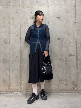 「SENSE OF PLACE by URBAN RESEARCH（センスオブプレイスバイアーバンリサーチ）のポケットデザインナイロンバッグ（ハンドバッグ、ブラック系）」を使った、yuiさん（レディース・168cm）の春コーディネート