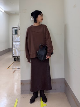 「アイテム（ボストンバッグ）」を使った、yuiさん（レディース・168cm）の秋コーディネート