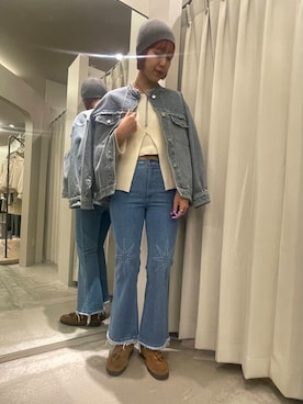 「SMELLY（スメリー）のアイテム（ニットキャップ/ビーニー）」を使った、yuiさん（レディース・168cm）の冬コーディネート