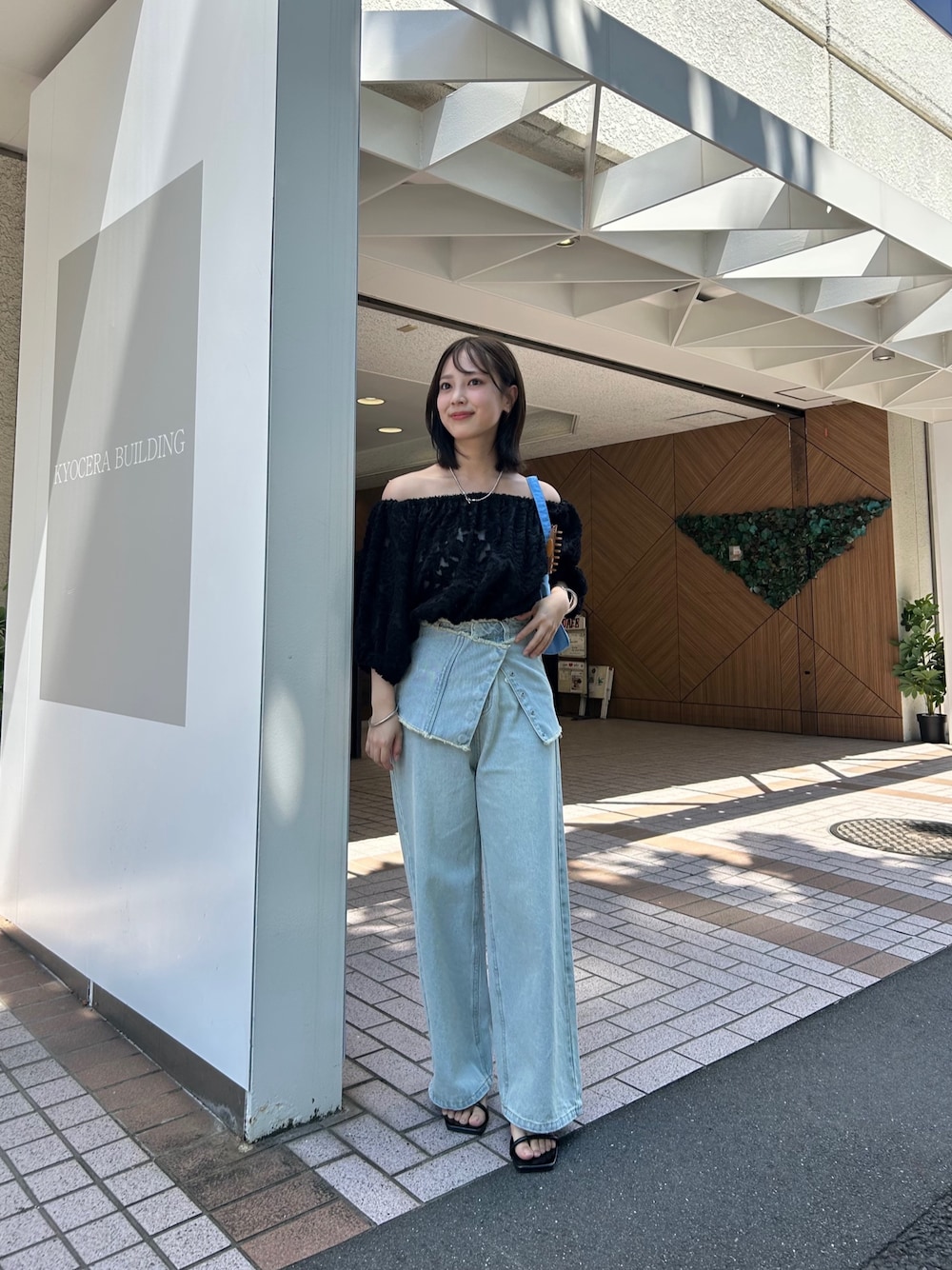 「mysticのマルチWAYデニム（デニムパンツ、ブルー系）」を使った、nanamiさん（骨格ウェーブ・レディース・153cm）の夏コーディネートの1枚目の写真