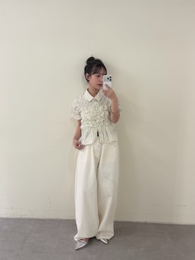 「mystic（ミスティック）の《＠___s_m17 セレクト/IVO》シャーリングシェイプシャツ（衬衫、ホワイト系）」を使った、nanamiさん（レディース・153cm）の春コーディネート
