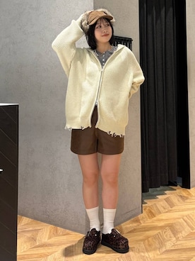 「JEANASIS（ジーナシス）のアイテム（パンツ）」を使った、yumeha0127さん（レディース・159cm）の冬コーディネート