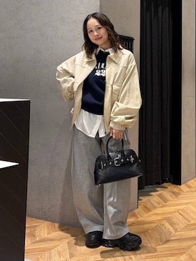 「アイテム（スウェットパンツ）」を使った、yumeha0127さん（レディース・159cm・10代）の秋コーディネート