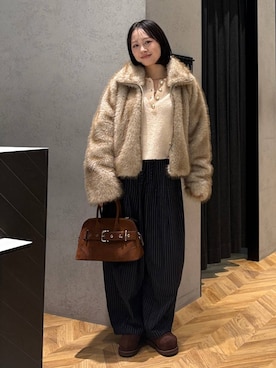 「JEANASIS（ジーナシス）のアイテム（パンツ）」を使った、yumeha0127さん（レディース・159cm）の冬コーディネート