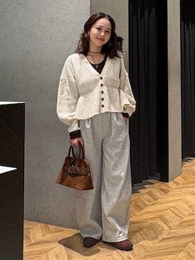 「アイテム（スウェットパンツ）」を使った、yumeha0127さん（レディース・159cm・10代）の秋コーディネート