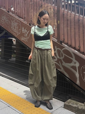 「JEANASIS（ジーナシス）のアシメバイカラーFS/1032159（Tシャツ/カットソー、グリーン系）」を使った、yumeha0127さん（レディース）の夏コーディネート