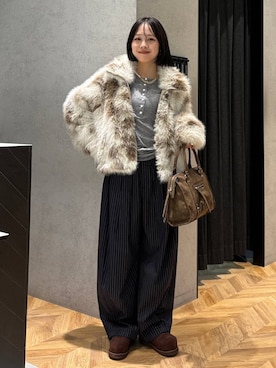 「JEANASIS（ジーナシス）のアイテム（パンツ）」を使った、yumeha0127さん（レディース・159cm）の冬コーディネート