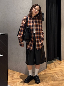 「アイテム（サンダル）」を使った、yumeha0127さん（レディース・159cm・10代）の秋コーディネート