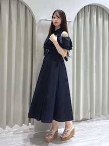 オフショルシャツワンピース｜マーキュリーデュオ（MERCURYDUO