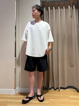 「ITEMS URBANRESEARCH（アイテムズ アーバンリサーチ）のワイドフィットショートスリーブポンチTシャツ（Tシャツ/カットソー、ホワイト系）」を使った、Wataruさん（メンズ・180cm）の夏コーディネート