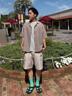 「ITEMS URBANRESEARCH（アイテムズ アーバンリサーチ）のサマーツイード オープンカラー半袖シャツ（Shirts、ブラウン系）」を使った、Wataruさん（メンズ・180cm）の夏コーディネート
