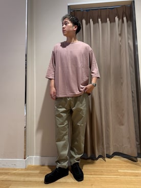 「ITEMS URBANRESEARCH（アイテムズ アーバンリサーチ）のTCポンチ7分袖カットソー（Tシャツ/カットソー、ピンク系）」を使った、Wataruさん（メンズ・180cm）の夏コーディネート