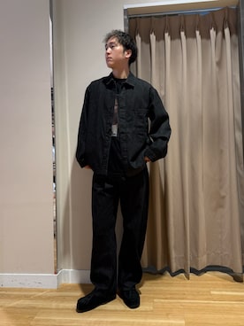 「URBAN RESEARCH DOORS（アーバンリサーチドアーズ）のデニムシャツカバーオール（デニムジャケット、ブラック系）」を使った、Wataruさん（メンズ・180cm）の秋コーディネート