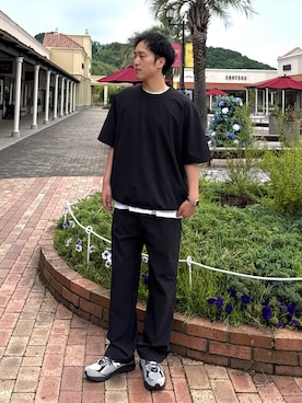 「ITEMS URBANRESEARCH（アイテムズ アーバンリサーチ）の『接触冷感/速乾/イージーケア』WINDY MESH ジップポケットTシャツ（T Shirts、ブラック系）」を使った、Wataruさん（メンズ・180cm）の夏コーディネート