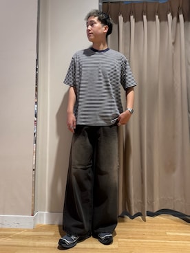 「SENSE OF PLACE by URBAN RESEARCH（センスオブプレイスバイアーバンリサーチ）のマルチボーダーショートスリーブTシャツ（Tシャツ/カットソー、パープル系）」を使った、Wataruさん（メンズ・180cm）の夏コーディネート