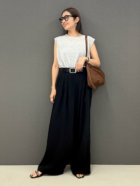 「Aletta vita（アレッタビータ）の細見えツータックドレープパンツ（その他パンツ、ブラック系）」を使った、【公式】ファニーカンパニーさん（レディース・161cm）の夏コーディネート
