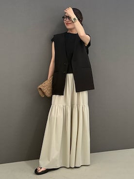 「Aletta vita（アレッタビータ）の【撥水・UV加工】ティアードロングスカート（スカート、ベージュ系）」を使った、【公式】ファニーカンパニーさん（レディース・158cm）の春コーディネート