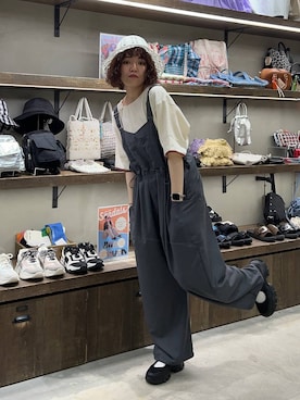 「新作」｜「アイテム（帽子）」を使った、まおぴさん（レディース・164cm）の春コーディネート