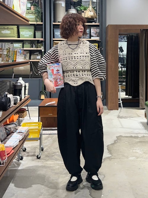 esさま専用(新品未使用)ニコアンド　モードノーム　シャカバルーンパンツ セール】【MODE NORM CORE】 シャカバルーンポケパンツ（カーゴ
