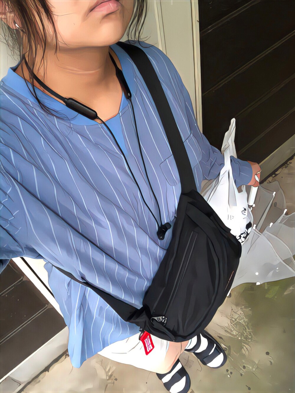 「大人カジュアル、ラクチンコーデ、シンプルコーデ、休日スタイル、ショートパンツ、サンダルに靴下、ファミマ靴下、ビッグシルエット、ストライプ」｜「ORiental TRafficの★厚底ダブルベルトスポーツサンダル★3202（サンダル、ブラック系）」を使った、うっちきちーちゃんさん（レディース・164cm）の夏コーディネートの1枚目の写真