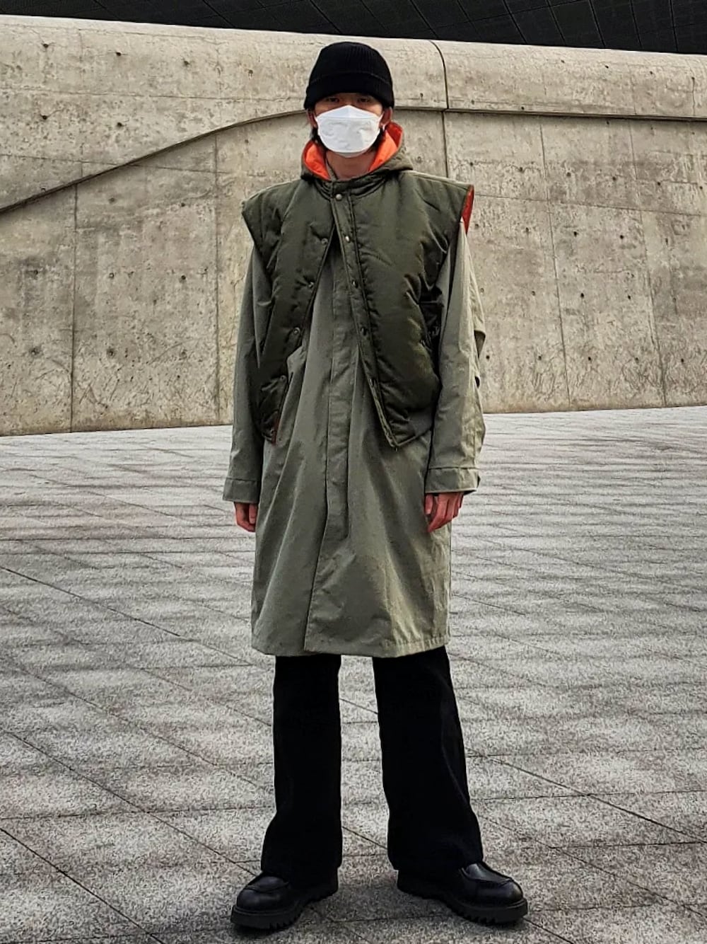 「FEKETE、オトナカジュアル、春、おしゃれさんと繋がりたい、プチプラ」｜「FEKETEのFEKETE MILITARY LONG M-65（モッズコート、グリーン系）」を使った、handscleanboyさん（メンズ・178cm）の冬コーディネートの1枚目の写真